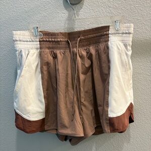 Abercrombie YPB Motiontek High Rise Lined Shorts - Size L